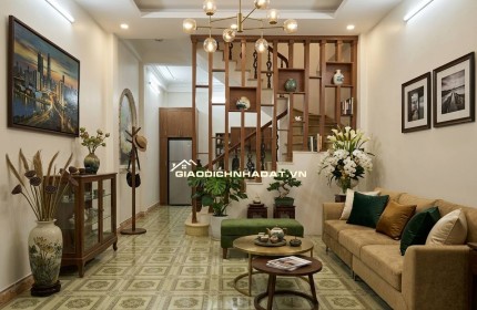 NHÀ ĐẸP MẶT PHỐ - HIẾM - KINH DOANH ĐỈNH - Ô TÔ TẢI TRÁNH - TIỆN ÍCH NGẬP TRÀN 
- Vào ở Ngay.