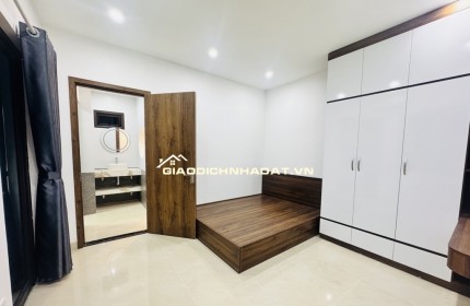 Nhà Dòng Tiền Hoặc Ở 30m - 5 Tầng - Phố Nhổn - Chỉ 6ty45 3 bước ra phố