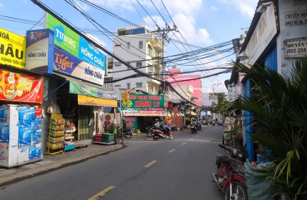 CẦN NHƯỢNG LẠI SIÊU BIỆT THỰ GIÁ RẺ HƠN 20-30% TẠI THẢO ĐIỀN, Q2