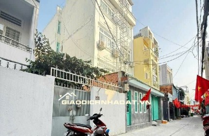 HOT NHÀ QUẬN 7 – GẦN LÂM VĂN BỀN 4.2M x19M Chỉ 8 TỶ 8