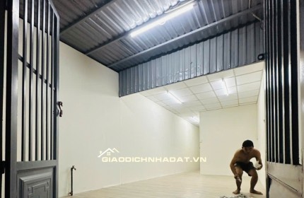 BÁN NHÀ GẦN SÂN BANH THẠNH XUÂN 25 Q12, DT 70M2 SHC CHỈ 1.040 TỶ. LH:NAM.0963677706.