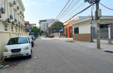 Đất vàng an cư - kinh doanh đắc địa - gần UBND và trường học