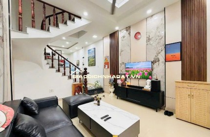 BÁN NHÀ QL 13 GẦN VẠN PHÚC CITY - DT 52M2 (4 TẦNG) - SẴN SỔ HỒNG - 7.5 TỶ TL. LH:0987202882.