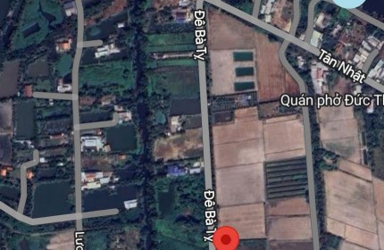 BÁN ĐẤT VƯỜN BÌNH CHÁNH - DT 30X81 NỞ HẬU, MẶT TIỀN LỚN - MUA ĐẦU TƯ HỢP LÝ. LH:0983140149.