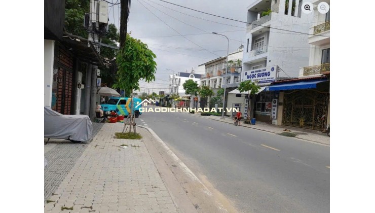 BÁN NHÀ CẤP 4 HOÀN CÔNG - FULL THỔ CƯ - SỔ HỒNG RIÊNG - HẺM CÀ PHÊ GÓC PHỐ, HÓC MÔN