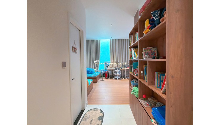 BIỆT THỰ SÂN VƯỜN KHU BỘ CÔNG AN Q7 - 3 TẦNG - 9X17M - 18,5 TỶ. LH:0904523367 (Phương Nhà Nhiều).