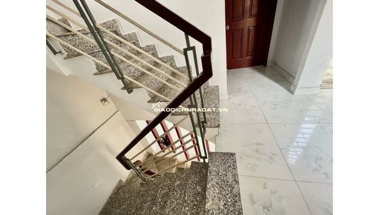 BÁN NHÀ HXH ĐƯỜNG DA NAM QUẬN 8 - DT 49MV SHR CHỈ 7TỶ630. LH:0986225711.