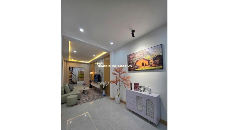 BÁN NHÀ 2MT ĐƯỜNG PHẠM NGŨ LÃO (HẢI CHÂU) – 72MV 2 TẦNG – SHR CHỈ 4.7TỶ. LH:0905558958.
