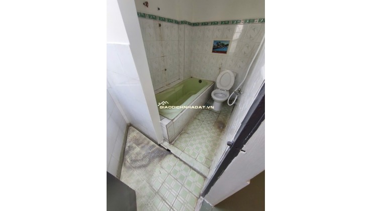 NHÀ ĐẸP LÊ THỊ BẠCH CÁT– QUẬN 11 – 42M2 - CHỈ 5.7 TỶ . LH:0775532337.