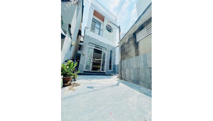 Nhà chuẩn không cần chỉnh
