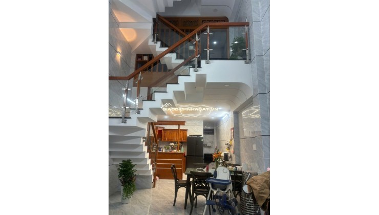Bán nhà mới cao cấp hẻm 1768 Tỉnh Lộ 10 Quận Bình Tân ( cũ )