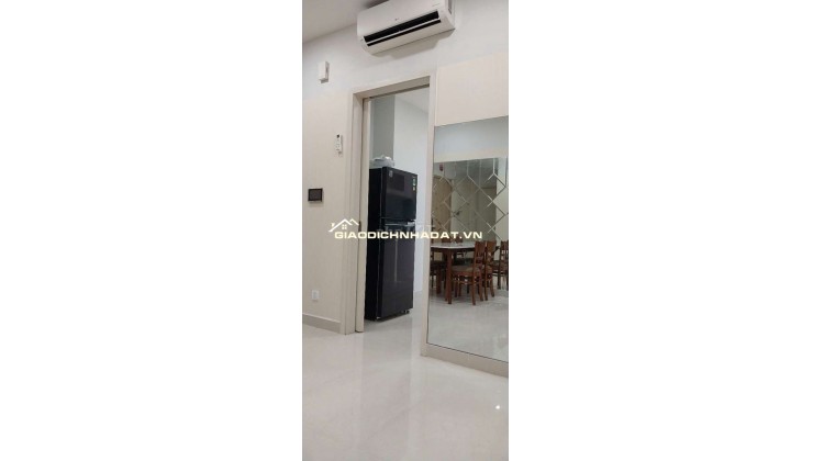 Cho thuê căn hộ cao cấp  Dhome. Trung tâm khu Chợ Lớn. Full nội thất