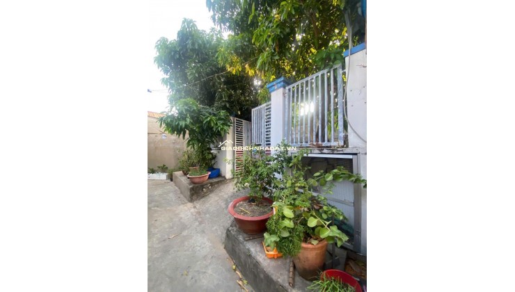 Bán đất 134m2 ( 50m2 là thổ cư )  tặng nhà cấp 4 ngay HTP Nhà Bè