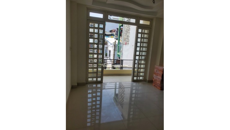 Cho thuê nhà 222/4 Võ Thành Trang P11 QTân Bình 1 trệt 2 lầu