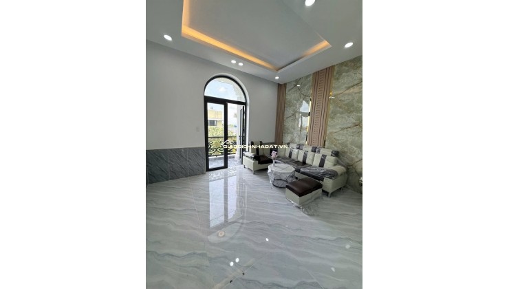 MẪU NHÀ TÂN CỔ ĐIỂN 4M x 27M – KHÔNG GIAN SỐNG RỘNG RÃI, TIỆN NGHI
