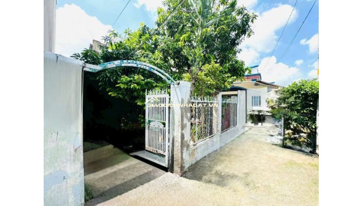  NHÀ CHÍNH CHỦ 10 X 26 CẦN BÁN NHANH ĐI ĐỊNH CƯ, GIÁ NGỌT 8 ĐỒNG, HUỲNH TẤN PHÁT, PHÚ THUẬN, QUẬN 7