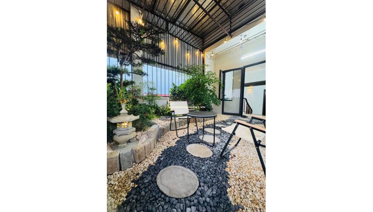 Nhà thật - Phố trạm, Long Biên  6.3 tỷ 30M - Nhà mới sổ đỏ