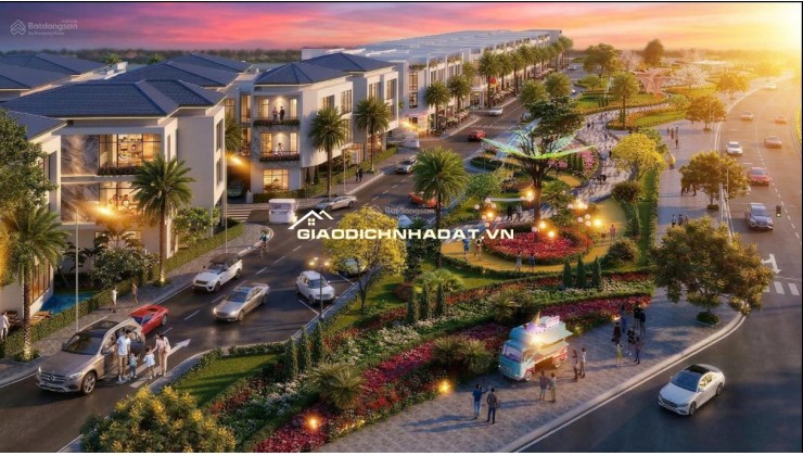 Bán Nhà Liền Kề giá 13,369 Tỷ , 70m2 có đầy đủ tiện ích, Nằm sát đường 3.5 rộng 40m có thể kinh doanh bán hàng, mặt tiền 10m