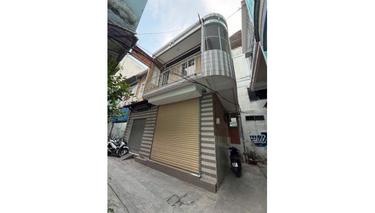 Nhà chuẩn không cần chỉnh