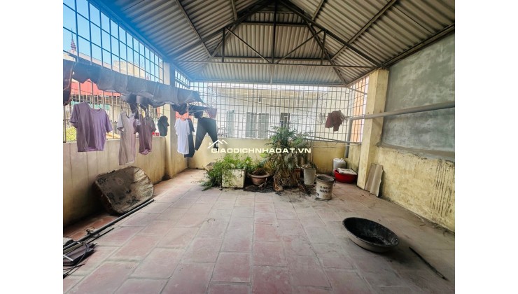 Nhà đẹp Vạn Xuân Lai Xá 36m 4 tầng - 50m ra mặt đường 32 - ô tô đỗ cổng giá hợp lý 6ty2