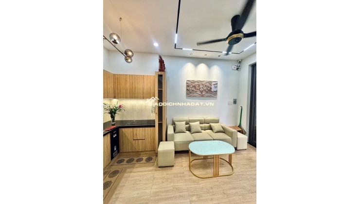 kiệt tác căn nhà ĐẸP tiếp giáp bên TIỀN,HXH THÔNG TÂN SƠN NHÌ , 4 x 8.7, CHỈ 5.tỷ