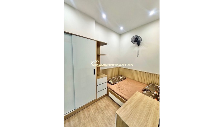 kiệt tác căn nhà ĐẸP tiếp giáp bên TIỀN,HXH THÔNG TÂN SƠN NHÌ , 4 x 8.7, CHỈ 5.tỷ