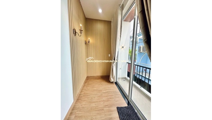 kiệt tác căn nhà ĐẸP tiếp giáp bên TIỀN,HXH THÔNG TÂN SƠN NHÌ , 4 x 8.7, CHỈ 5.tỷ