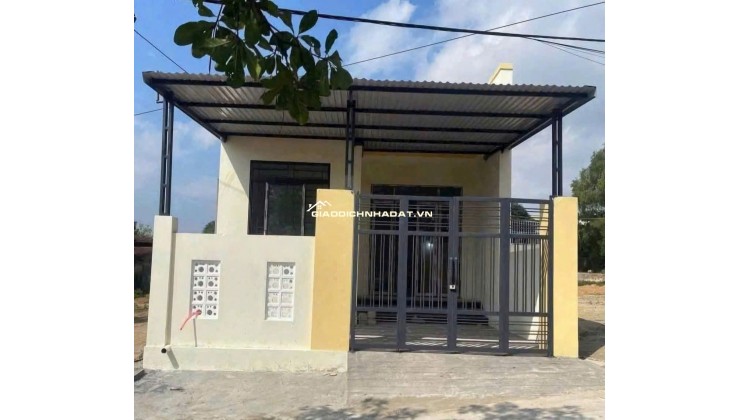 Nhà một tầng mới xây tại Kiêt Lý Thường Kiêt p nam Đông Hà Quảng Trị.