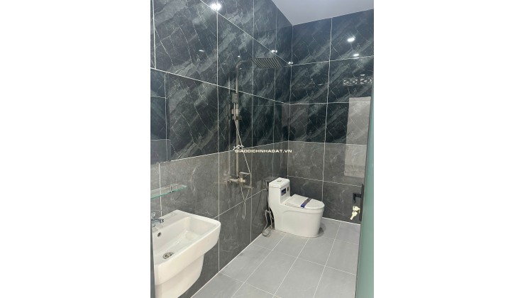 BÁN NHÀ CẦN GIUỘC, TÂY NINH - 82MV - SHR HOÀN CÔNG ĐẦY ĐỦ - CHỈ 3.5 TỶ. LH:0933696918