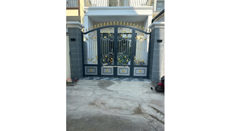 BÁN NHÀ CẦN GIUỘC, TÂY NINH - 82MV - SHR HOÀN CÔNG ĐẦY ĐỦ - CHỈ 3.5 TỶ. LH:0933696918
