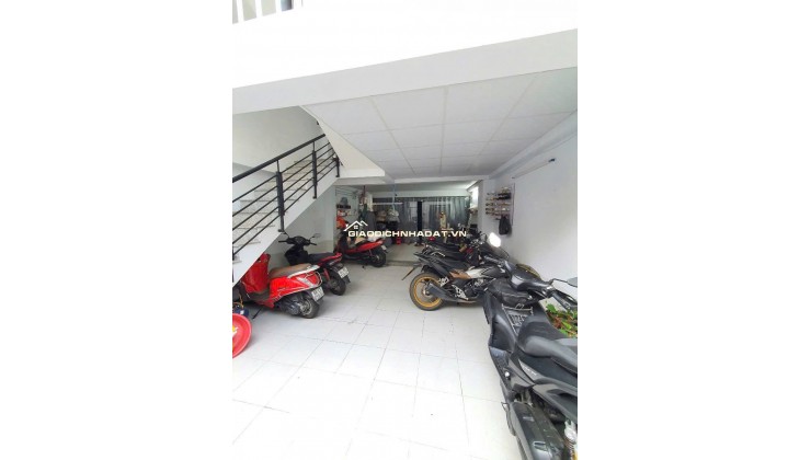 CHDV Đường Văn Cao  Tân Phú  130m2  Ngang Khủng Hơn 6m  20 Phòng Dòng Tiền 720 Triệu/ Năm - Nhỉnh 14 Tỷ Xíu