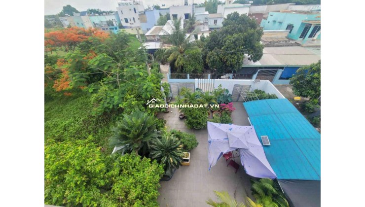 BIỆT THỰ SÂN VƯỜN 313M2 - CHỢ XUÂN THỚI THƯỢNG - FULL NỘI THẤT - 8TỶ960TR LH:0369571337.