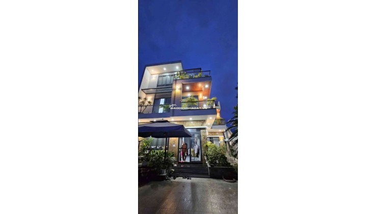 BIỆT THỰ SÂN VƯỜN 313M2 - CHỢ XUÂN THỚI THƯỢNG - FULL NỘI THẤT - 8TỶ960TR LH:0369571337.
