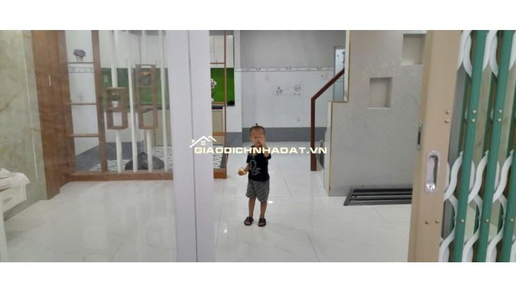 BÁN NHÀ PHƯỜNG BÌNH TIÊN, HỒ CHÍ MINH 40MV SHR CHỈ 4 TỶ. LH:0933627201