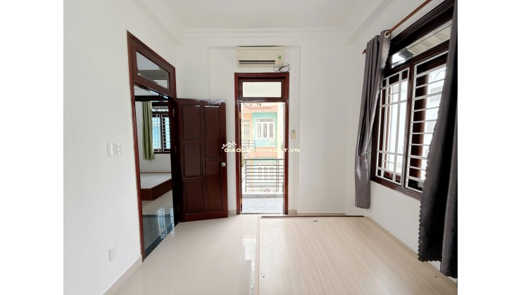NHÀ GÓC 2 MẶT TIỀN – VỊ TRÍ SIÊU ĐẸP – 9.6 TỶ - HH 1% NHỜ ACE GIỚI THIỆU. LH:0938288389.