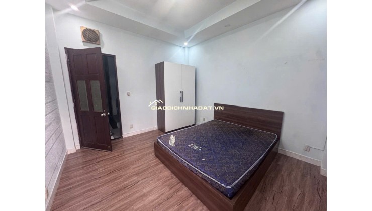 CHO THUÊ PHÒNG TRỌ MẶT TIỀN ĐƯỜNG ĐẶNG CHẤT P2 Q8. LH:0949757339