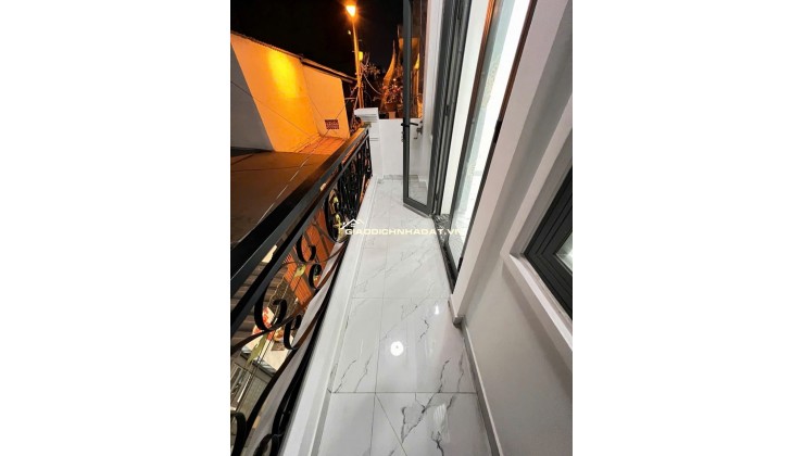 ÌNH TÂN – GẦN TỈNH LỘ 10, KHU TÊN LỬA – NHÀ 2 TẦNG BTCT 36M² – 2PN – NHỈNH 3 TỶ TỶ