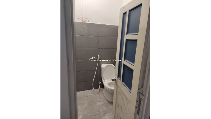 Cho thuê nhà nguyên căn hẻm Dương Bá Trạc – Phường Chánh Hưng, TP.HCM