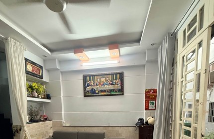 NHÀ ĐẸP ĐIỆN BIÊN PHỦ - BÌNH THẠNH. Ngay cầu ĐIỆN BIÊN PHỦ