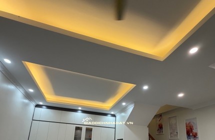Mới 40m Di Trạch Hoài Đức - 4 Tầng full tiện ích - Tặng Nội Thất - 5 Tỷ 5