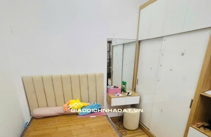 Cần Ra Đi Căn Nhà Ô tô Đỗ Cửa Phú Thượng Tây Hồ - 50m 4 tầng - Giá hợp lý 8ty5