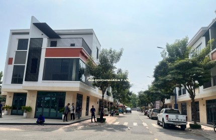 Hot nhì khu Tân Uyên: chỉ 2.6 tỷ VAT- nhà phố 2 tầng compound sổ riêng. Ms Dung 0943052696