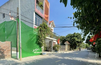 Cần tiền thanh khoản gấp mảnh đất đẹp, kinh doanh tốt, giá đầu tư cực hời