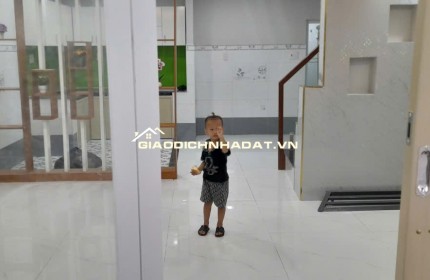 BÁN NHÀ PHƯỜNG BÌNH TIÊN, HỒ CHÍ MINH 40MV SHR CHỈ 4 TỶ. LH:0933627201