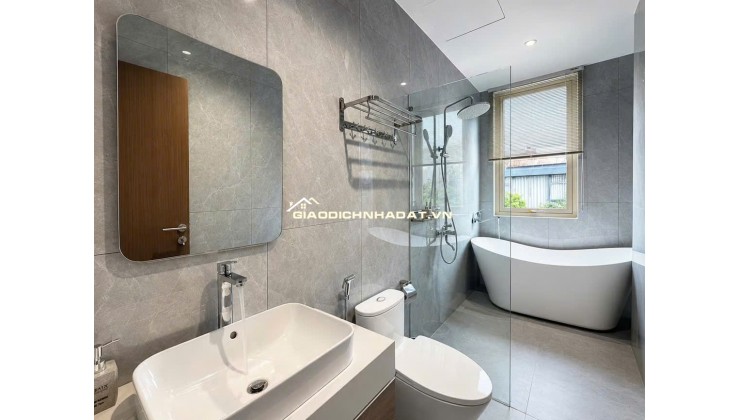 VILLA HỒ BƠI NGUYỄN ĐÌNH HOÀN, SƠN TRÀ, ĐÀ NẴNG