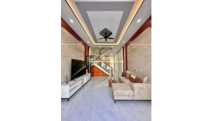 NHÀ LẦU GẦN CỔNG 11 Biên Hoà - SỔ HỒNG HOÀN CÔNG ĐẦY ĐỦ - CHỈ 800TR SỞ HỮU NGAY