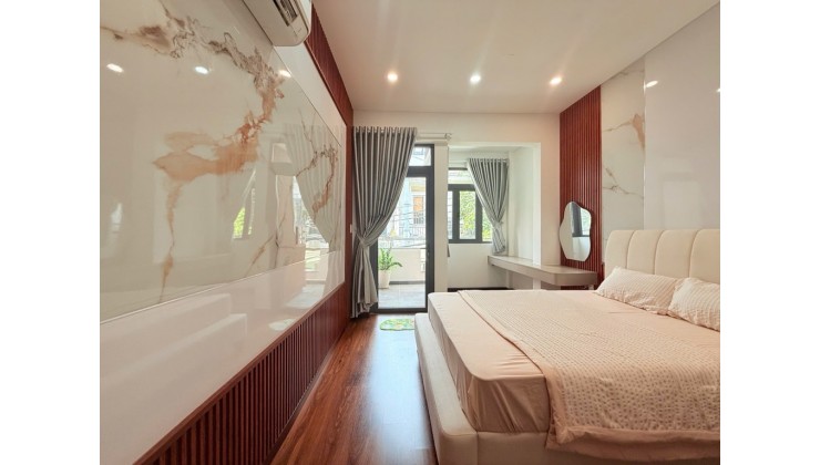 NHÀ ĐẸP XÔ VIẾT NGHỆ TĨNH – 3 TẦNG – FULL NỘI THẤT – 4 PN – 50M² – 8.X TỶ