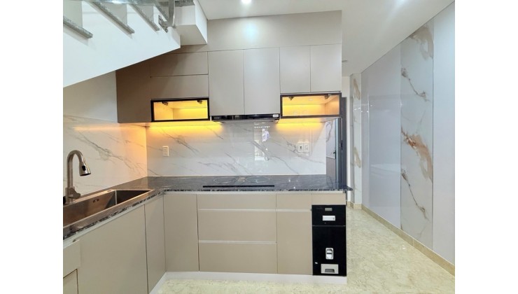 NHÀ ĐẸP XÔ VIẾT NGHỆ TĨNH – 3 TẦNG – FULL NỘI THẤT – 4 PN – 50M² – 8.X TỶ