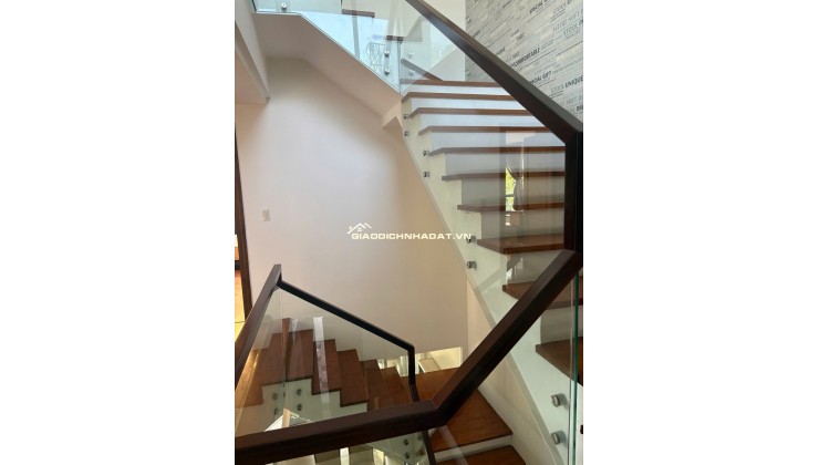 BIỆT THỰ COMPOUND HIẾM NHẤT THE GARLAND FELIZA, PHƯỚC LONG B – THỦ ĐỨC 21 TỶ