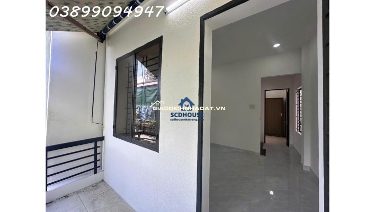 BÁN NHÀ LÔ GÓC 2 MẶT TIỀN HẺM CẮT KIẾNG ĐƯỜNG 2/4 NHA TRANG – DIỆN TÍCH 28M² KẾT CẤU 2 TẦNG ĐỦ NỘI THẤT GIÁ CHỈ 2.3 TỶ